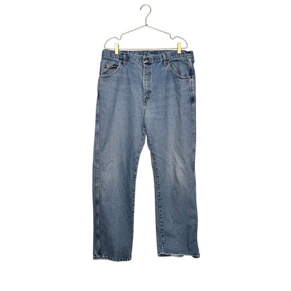 Wrangler  Men's Denim Jeans Size‎ 38×32Regular Fit Straight Leg 96501DS 0090